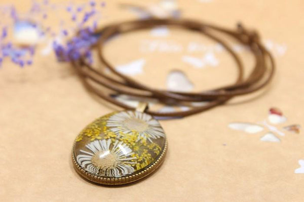 Dried Flower Charms Oval Necklace Pendant