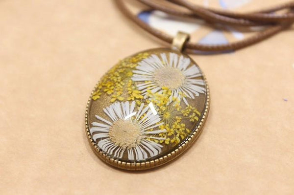 Dried Flower Charms Oval Necklace Pendant