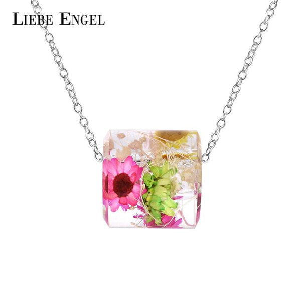 Charms Resin Real Dried Flowers Necklace