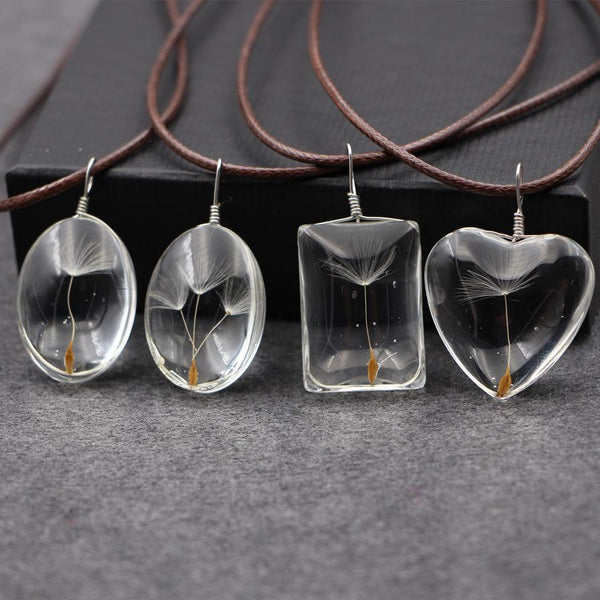 Dandelion Oval heart Necklace