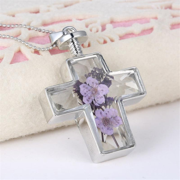 Crosses Shape Dried Flower Pendant Necklace